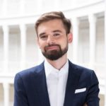 dr Maciej Kawecki